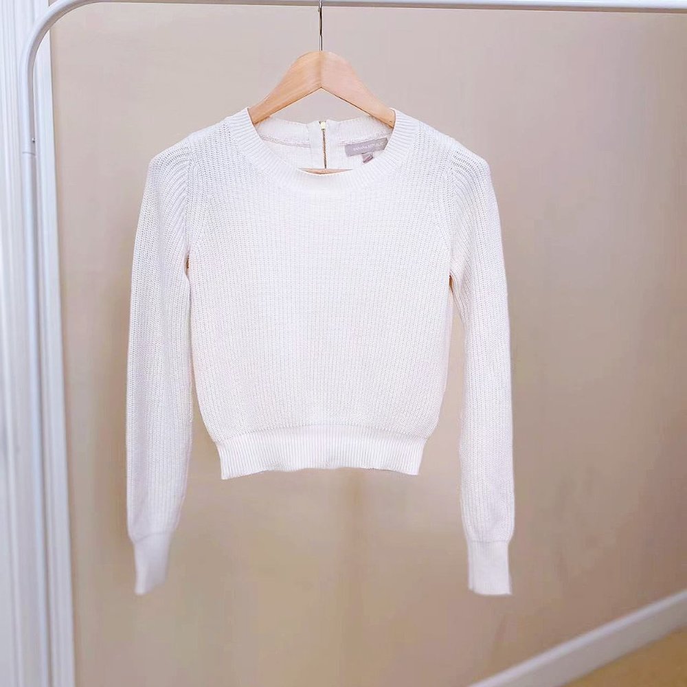 Classic Long Sleeve Round Neck White Sweater